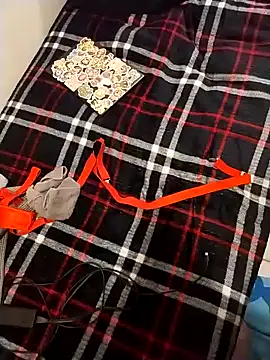 Snapshot of esadmisfit1 chatting on February 2, 2025, 9:18 am esadmisfit1 online show from February 2, 2025, 9:18 am