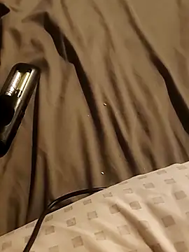 Snapshot of esadmisfit1 chatting on March 17, 2025, 6:29 am esadmisfit1 online show from March 17, 2025, 6:29 am