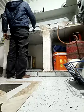 savixxx online show from January 1, 2025, 5:33 am