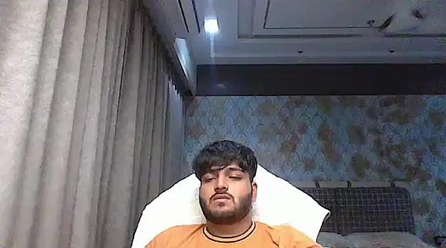 Snapshot of captainfucks chatting on January 2, 2025, 5:50 pm captainfucks online show from January 2, 2025, 5:50 pm