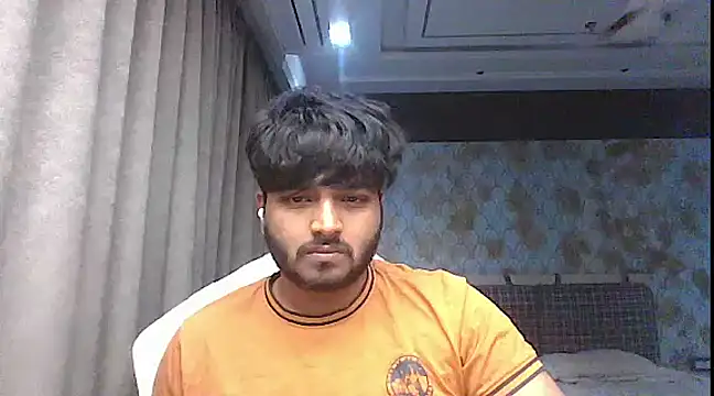 Snapshot of captainfucks chatting on December 19, 2024, 6:45 pm captainfucks online show from December 19, 2024, 6:45 pm