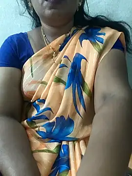 Snapshot of MaaliiiPonuTamil chatting on July 18, 2026, 5:49 am MaaliiiPonuTamil online show from July 18, 2026, 5:49 am