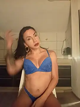 Snapshot of Daniela92@xh chatting on September 29, 2025, 2:51 am Daniela92xh online show from September 29, 2025, 2:51 am