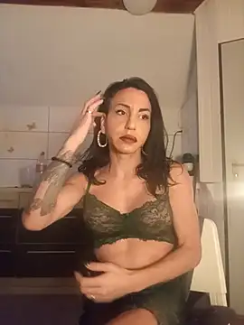 Snapshot of Daniela92@xh chatting on October 11, 2025, 5:19 am Daniela92xh online show from October 11, 2025, 5:19 am