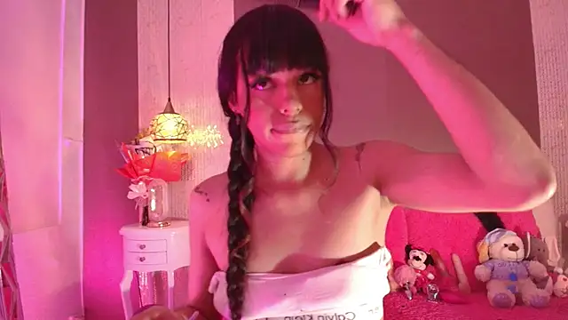 DannaDooll99 online show from June 7, 2026, 1:16 pm