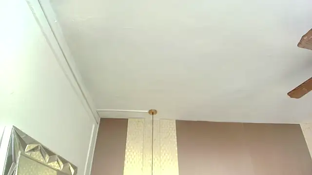 Snapshot of DannaDooll99 chatting on November 2, 2025, 11:37 am DannaDooll99 online show from November 2, 2025, 11:37 am