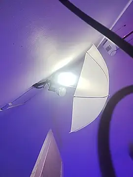 DannaDooll99 online show from June 25, 2026, 11:37 am