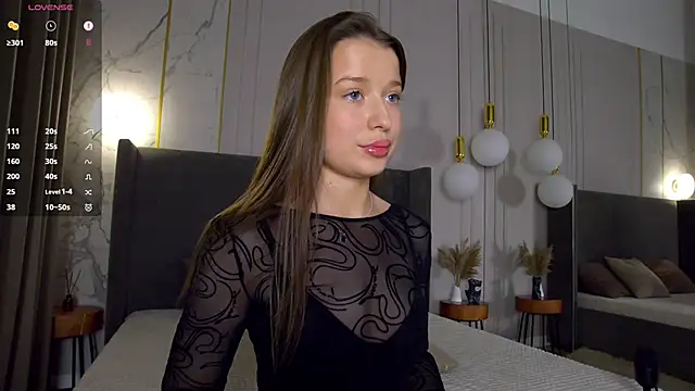 Snapshot of MichelleHaynes chatting on November 28, 2025, 6:41 pm MichelleHaynes online show from November 28, 2025, 6:41 pm