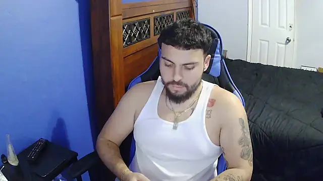 Snapshot of MasterKvn chatting on February 21, 2025, 5:46 am MasterKvn online show from February 21, 2025, 5:46 am