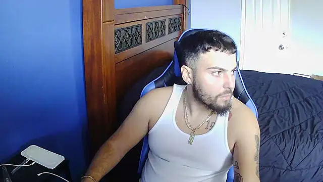 Snapshot of MasterKvn chatting on March 4, 2025, 6:07 pm MasterKvn online show from March 4, 2025, 6:07 pm