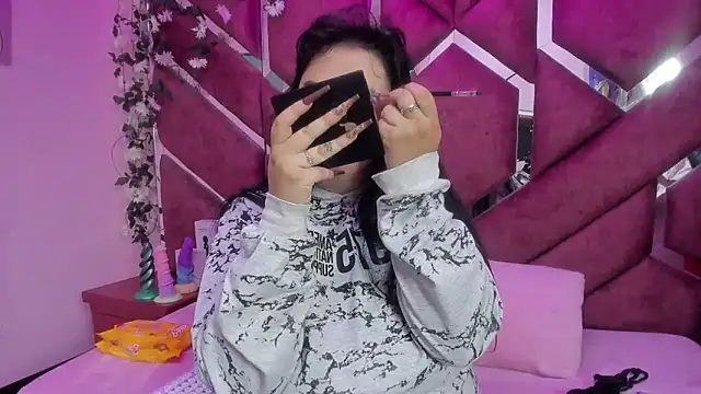 Victoria Rossy online show from March 24, 2026, 8:53 pm