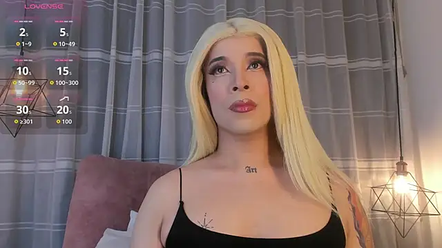 Nyx  Blackwood online show from February 12, 2026, 3:50 am