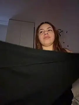 AgnesCampp online show from October 23, 2025, 2:38 pm