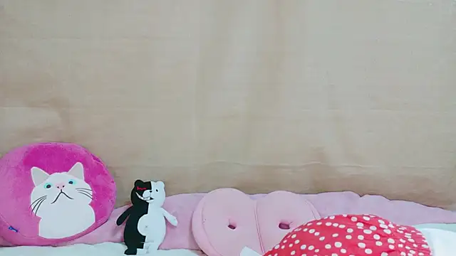 Snapshot of Arisa_san__ chatting on January 6, 2025, 4:13 pm Arisa san online show from January 6, 2025, 4:13 pm