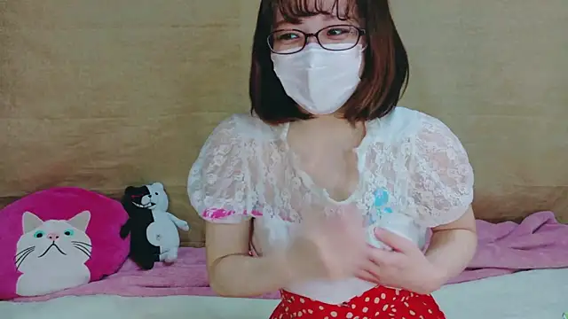 Snapshot of Arisa_san__ chatting on December 12, 2024, 10:13 am Arisa san online show from December 12, 2024, 10:13 am