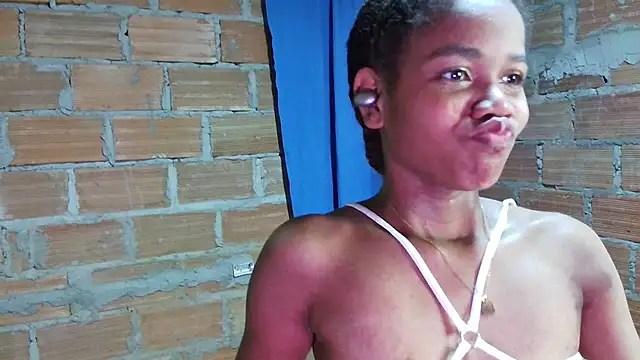 Luciia cute online show from November 27, 2025, 9:04 pm