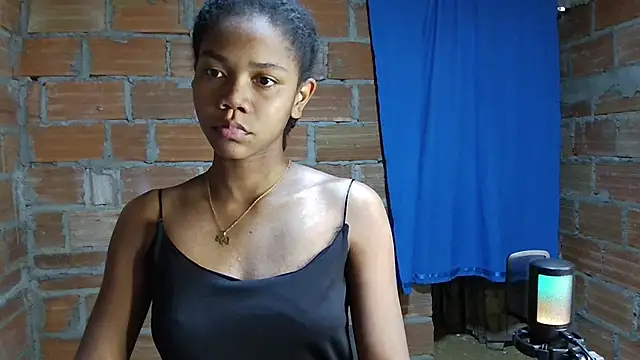 Luciia cute online show from December 2, 2025, 8:32 pm