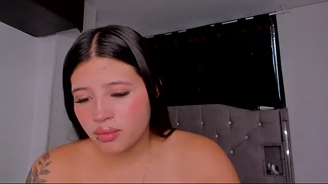 game with lesbians  online show from February 24, 2026, 10:32 pm