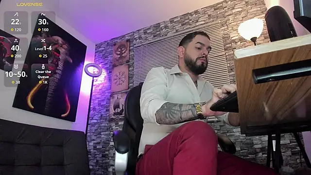 Ethan Castellano online show from April 17, 2026, 9:50 pm