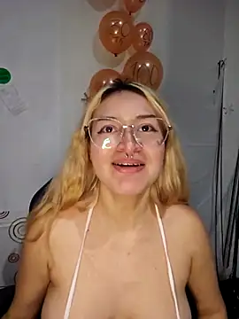 sadnessgyall online show from February 11, 2025, 7:33 am