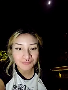 sadnessgyall online show from March 12, 2025, 7:13 am