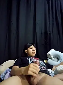 sadnessgyall online show from February 5, 2025, 8:32 am