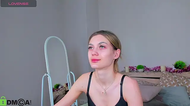 Cherry Price online show from March 8, 2026, 11:52 pm