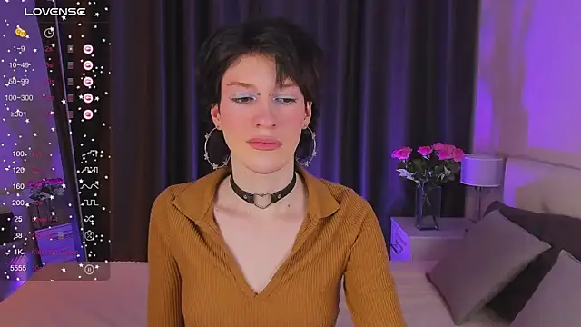 Snapshot of Kolette_Gray chatting on March 2, 2025, 5:23 am Kolette Gray online show from March 2, 2025, 5:23 am