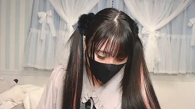 yua0727 online show from January 16, 2026, 1:48 pm