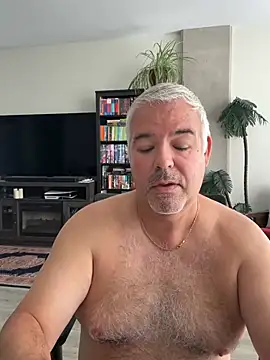 Snapshot of aarosteev2 chatting on July 8, 2026, 12:39 pm aarosteev2 online show from July 8, 2026, 12:39 pm