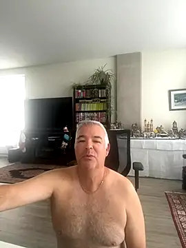 aarosteev2 online show from December 1, 2025, 3:35 pm