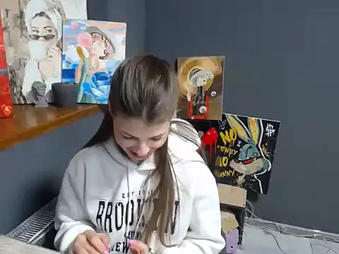 felicity gold online show from March 30, 2026, 6:04 am