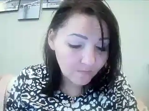 Snapshot of ClaireSunset chatting on June 2, 2026, 5:35 pm ClaireSunset online show from June 2, 2026, 5:35 pm