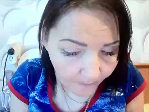 ClaireSunset online show from April 19, 2026, 5:14 pm