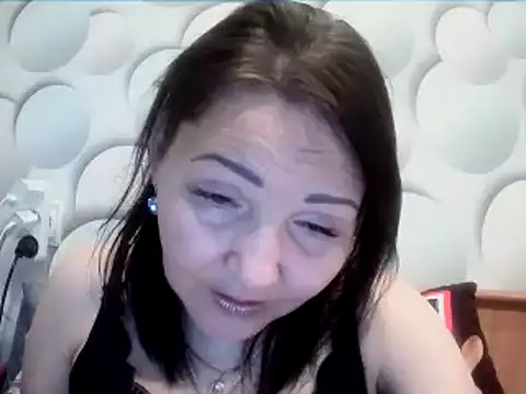 ClaireSunset online show from April 22, 2026, 5:53 pm