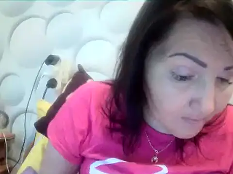 Snapshot of ClaireSunset chatting on July 7, 2026, 5:27 pm ClaireSunset online show from July 7, 2026, 5:27 pm