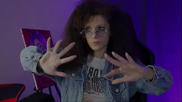 Snapshot of Kathleen_Meow chatting on March 22, 2025, 5:52 pm Kathleen Meow online show from March 22, 2025, 5:52 pm