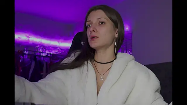 Snapshot of Kathleen_Meow chatting on September 26, 2025, 8:49 pm Kathleen Meow online show from September 26, 2025, 8:49 pm