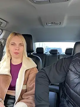 Snapshot of DonorDi chatting on March 6, 2025, 10:41 am DonorDi online show from March 6, 2025, 10:41 am