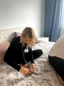 Snapshot of DonorDi chatting on November 10, 2025, 8:08 am DonorDi online show from November 10, 2025, 8:08 am