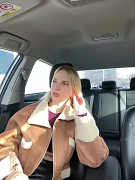 Snapshot of DonorDi chatting on March 6, 2025, 1:46 pm DonorDi online show from March 6, 2025, 1:46 pm