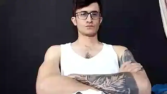 Loggan donnelly online show from December 2, 2025, 9:38 pm