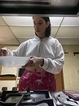 Praga Pink online show from April 19, 2026, 2:56 am