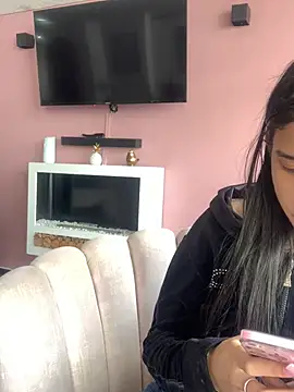 Praga Pink online show from April 23, 2026, 1:35 pm