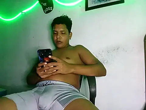 628-andrew online show from December 3, 2025, 12:01 am