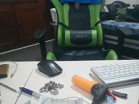 Snapshot of SOLESFETISHBR chatting on November 25, 2025, 3:18 am SOLESFETISHBR online show from November 25, 2025, 3:18 am