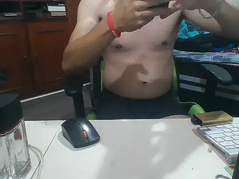 Snapshot of SOLESFETISHBR chatting on November 9, 2025, 2:37 am SOLESFETISHBR online show from November 9, 2025, 2:37 am