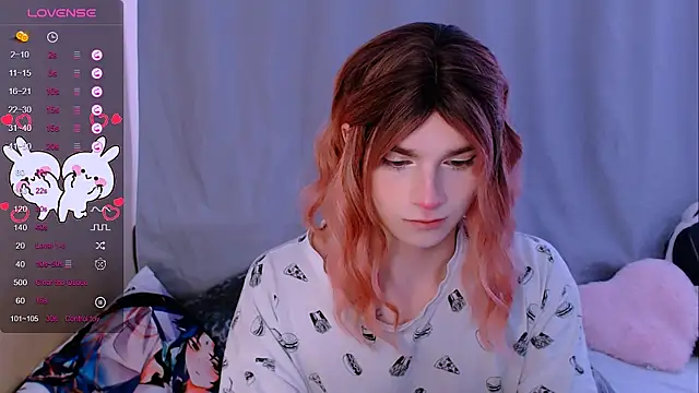 Snapshot of Alice_Hells chatting on March 8, 2025, 5:38 am Alice Hells online show from March 8, 2025, 5:38 am