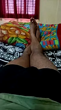 Snapshot of RRahullove69 chatting on March 13, 2025, 6:26 am RRahullove69 online show from March 13, 2025, 6:26 am