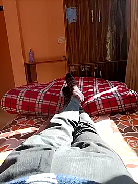 Snapshot of RRahullove69 chatting on November 26, 2025, 8:14 am RRahullove69 online show from November 26, 2025, 8:14 am